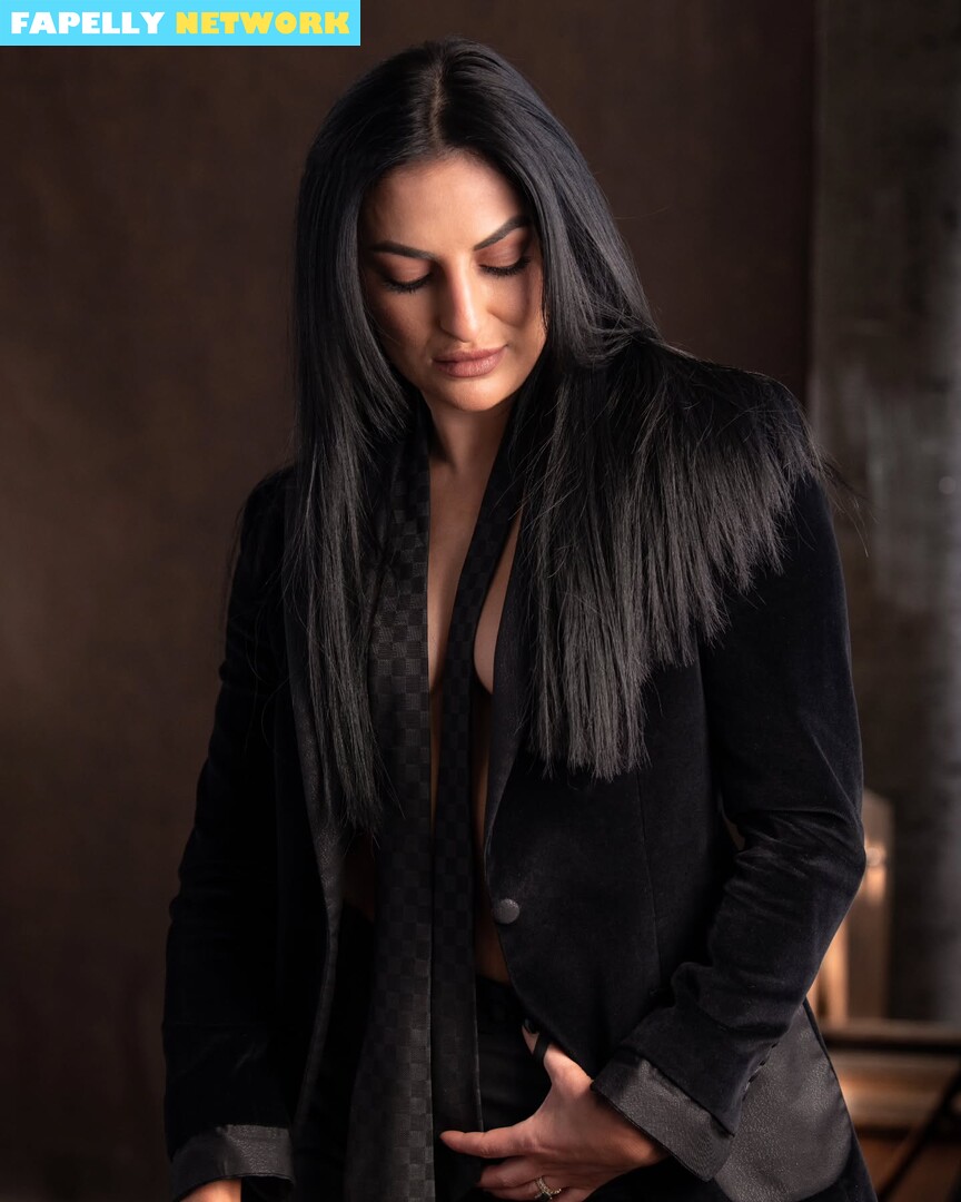 Sonya Deville / WWE / wwesheamus Nackt Foto #2